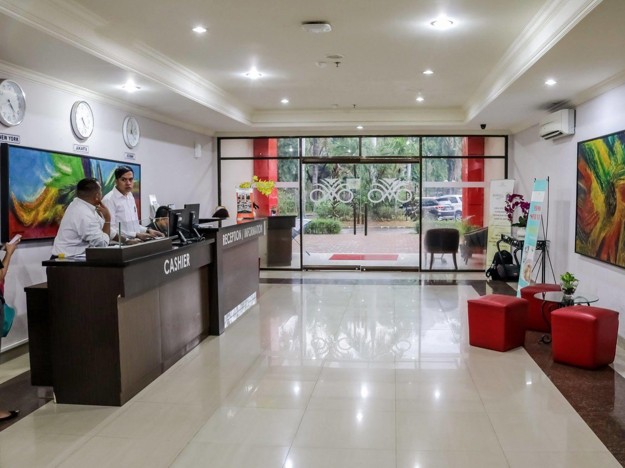 Nida Jakart Senen Market Hotel 3*