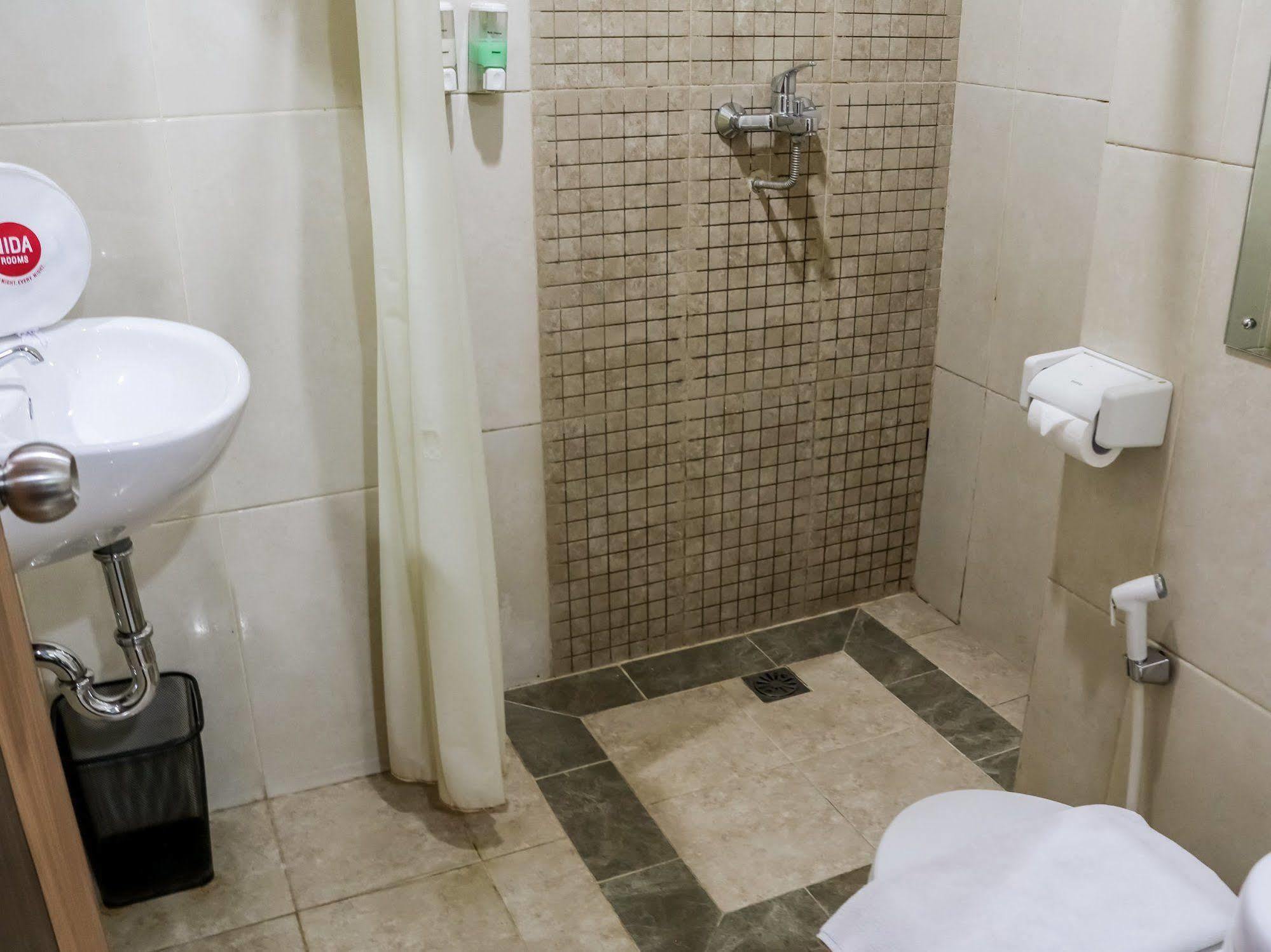 Nida Jakart Senen Market 3* Jakarta