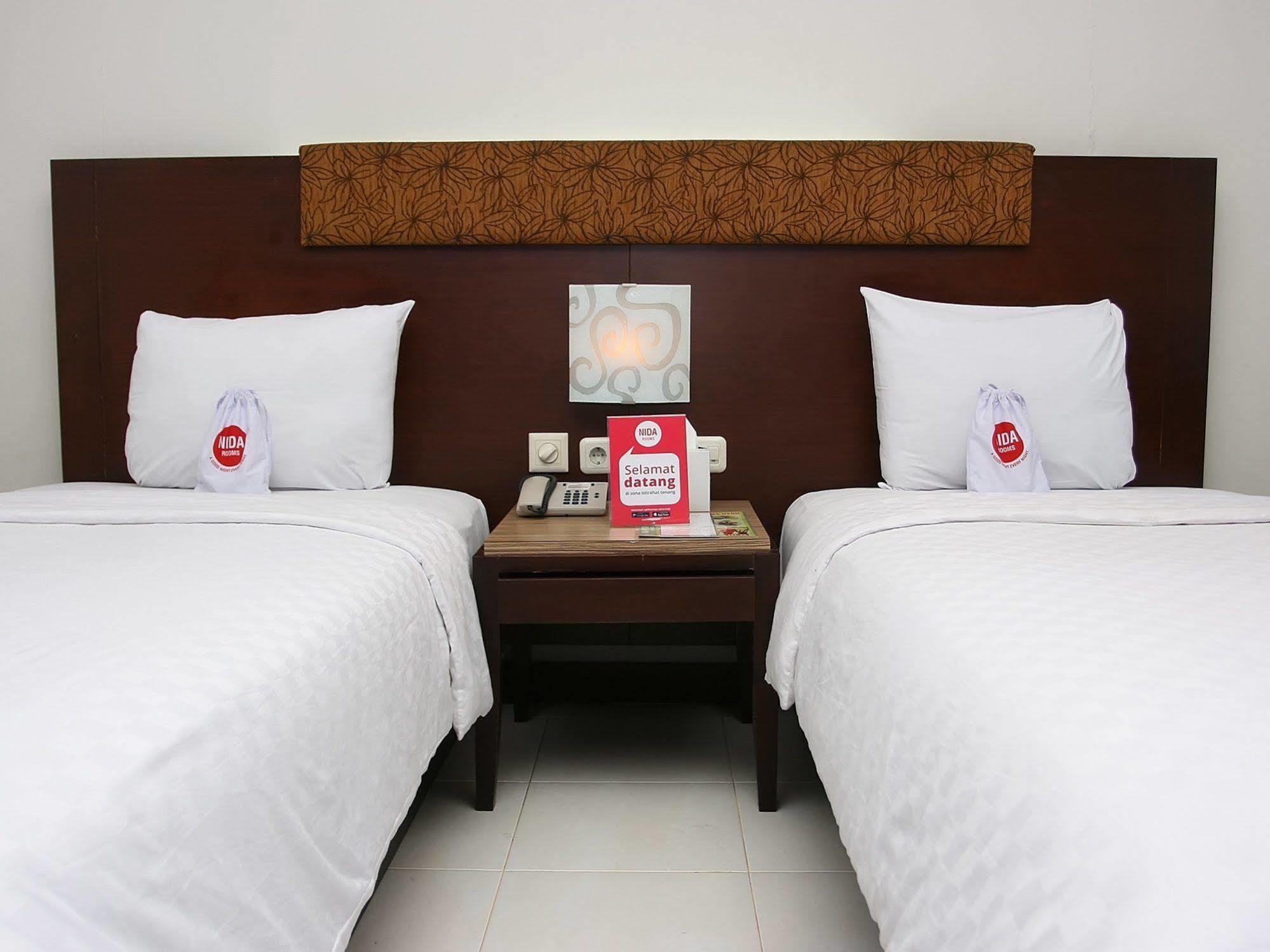 Hotel Nida Jakart Senen Market Jakarta