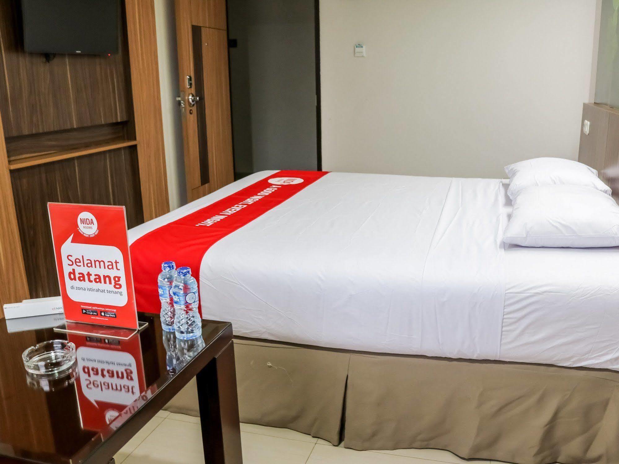 Hotel Nida Jakart Senen Market Jakarta