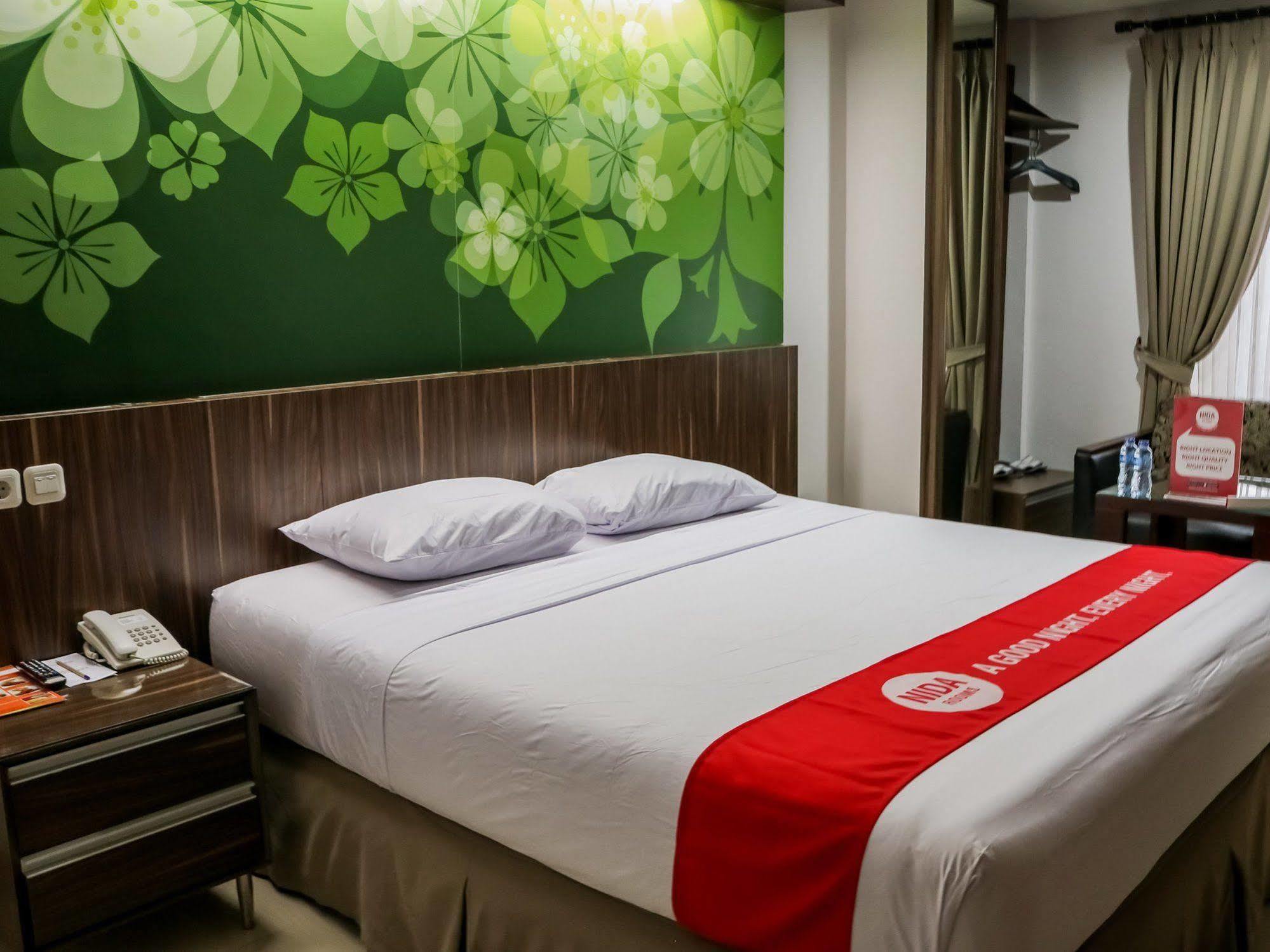 Hotel Nida Jakart Senen Market 3*